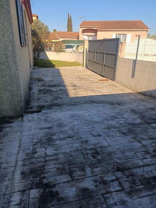 Belle Villa De 90M2 Au Calme Avec Jardin Et Parking A 10 Mn De La Mer En Voiture فوس-سور-مير المظهر الخارجي الصورة