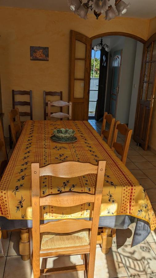 Belle Villa De 90M2 Au Calme Avec Jardin Et Parking A 10 Mn De La Mer En Voiture فوس-سور-مير المظهر الخارجي الصورة